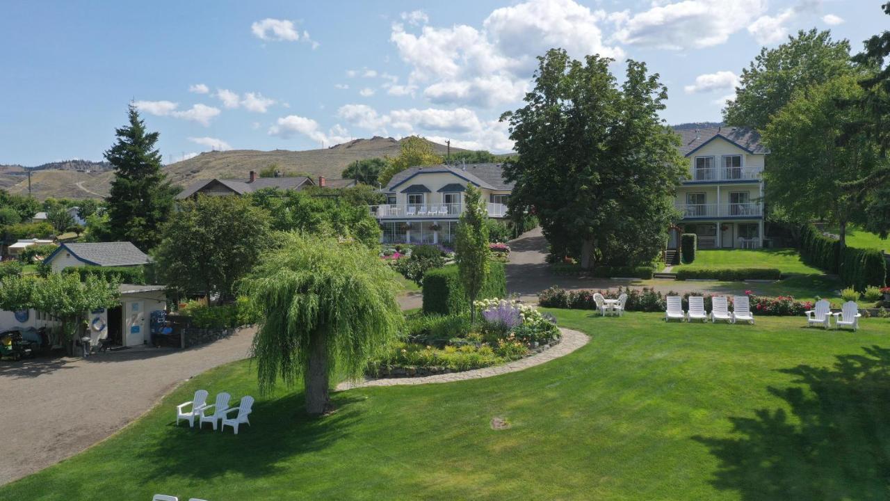 Lakeside Country Inn Savona Exterior photo